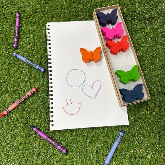 All Good Colors Other - Butterfly Crayons (6), Kids Boys Girls, Pretty Unique Colorful Birthday Gift